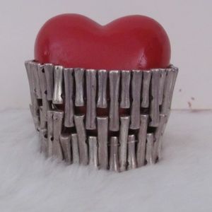 Kenneth Cole stretchy brutalist bracelet